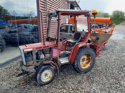 Kompakt traktorer SP1440 