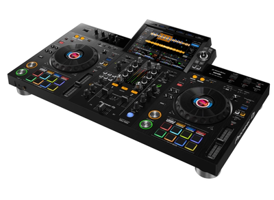 Pioneer DJ XDJ-RX3 , 

    DJ controller med indbygget lydkort
    All-in-one dj station med 2 x jog