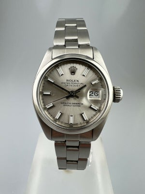 Rolex Oyster Perpetual Date - Lady