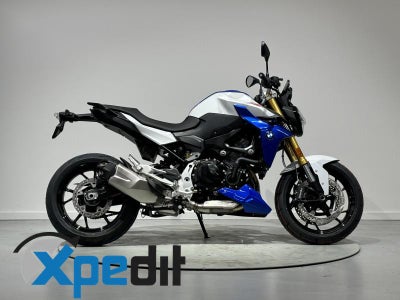 BMW F 900 R