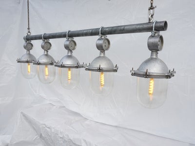 5 Industri lamper fra Litauen