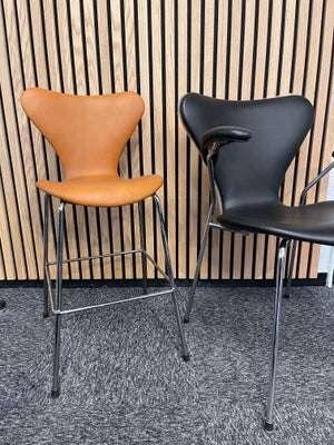 Arne Jacobsen "7'er Højstol" (Børnestol)