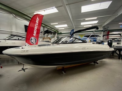 Bayliner VR4 Bowrider 2022