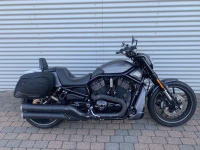 Harley-Davidson VRSCDX Night Rod Special HMC Motorcykler. Vi bytter gerne.