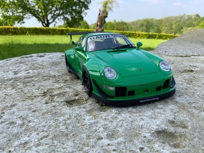 GT Spirit 1:18 - Modelsportsvogn - Porsche 911 (993) RWB .Rauch Welt Tuning 1...