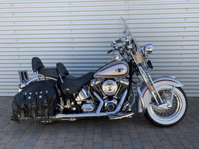 Harley-Davidson FLSTS Heritage Springer HMC Motorcykler. Vi bytter gerne.