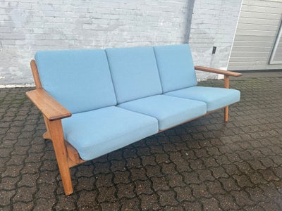 Hans J. Wegner sofa i Egetræ model GE290