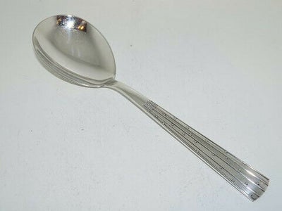 Champagne

Serveringsske 20,6 cm.
