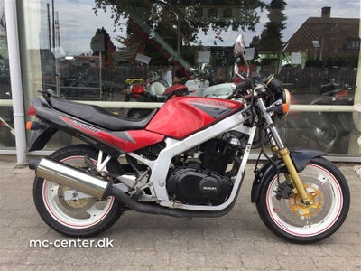 1998 - Suzuki GS 500     15.000 kr