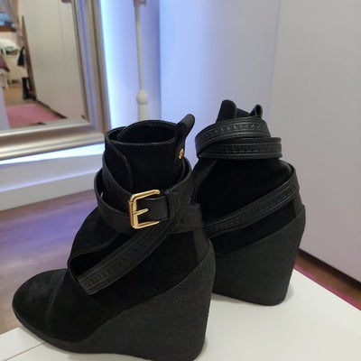 Louis Vuitton - Støvler - Størelse: Shoes / EU 37