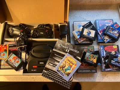 Sega - Mega Drive - type II Sonic 2 Pack as NEW in box with extra TOP games s...