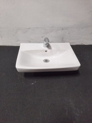 Ifö håndvask med berøringsfrit armatur, 560x150x430mm, hvid