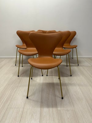 Syverstol 3107 Serie 7, fuldpolstret af Arne Jacobsen