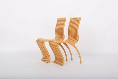 2 Schizzo chairs. Ron Arad design. 