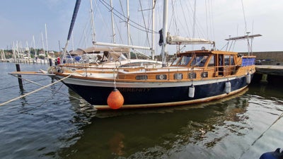 Nauticat 44