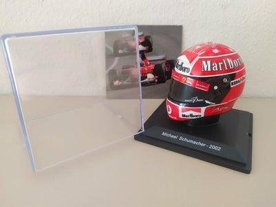 Ferrari - Marlboro Edition - Michael Schumacher - 2002 - Skala hjelm 1/5