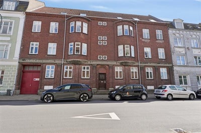 4-værelses Ejerlejlighed på 115 m² til 2095000 kr. Købmagergade 81, 2. tv., 7...