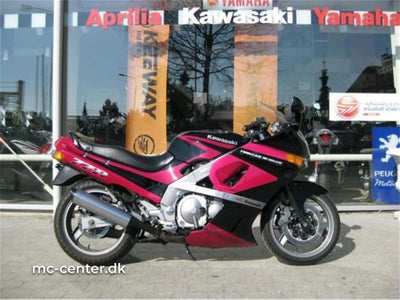 1991 - Kawasaki ZZR 600     49.900 kr