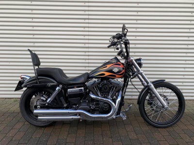 Harley-Davidson FXDWG Dyna Wide Glide HMC Motorcykler. Vi bytter gerne.
