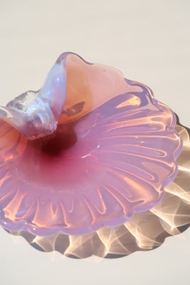 L:19 cm Vintage Cenedese Murano lilla lyserød musling skål i glas, signeret 
