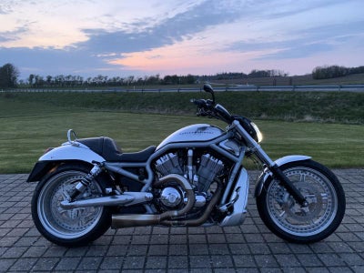 Harley-Davidson VRSCA V-Rod HMC Motorcykler. Vi bytter gerne.