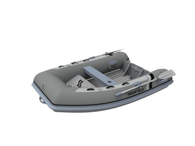 Highfield CL360, storm