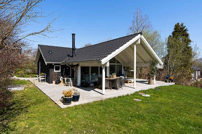 Dejligt sommerhus i gåafstand til vandet