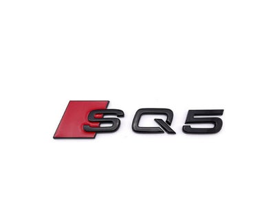 SQ5 emblem i Sort