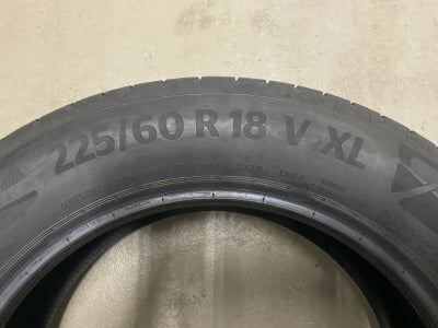 FORD KUGA 4 stk. 225/60-18 Continental Premium Contact 6