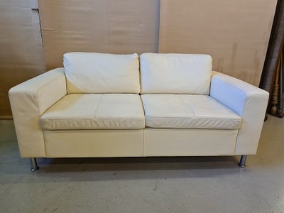 Læder sofa
 Kr. 2400,-
