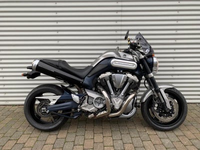 Yamaha MT-01 HMC Motorcykler. Vi bytter gerne