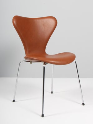 Arne Jacobsens 7´erstole model 3107, Pure anilin læder.