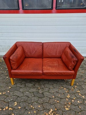 Sofa Kr. 950,-
