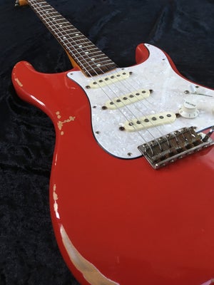  TILBUD Miller Stratocaster 63 i Dakota Red relic finish