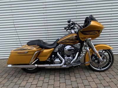 Harley-Davidson FLTRXS Road Glide Special HMC Motorcykler.  Vi bytter gerne.