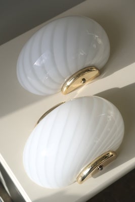 Sæt á vintage Murano væglamper hvid swirl med messing 22x15 cm