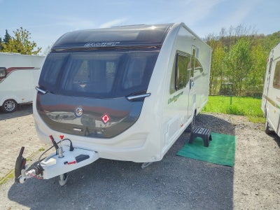Campingvogn SWIFT CHALLENGER-GRANDE 580 SE ALDE Bagvedliggende bad 