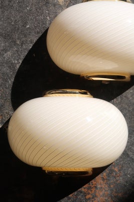 Sæt á vintage Murano creme væglamper med swirl og messing 22x15 cm