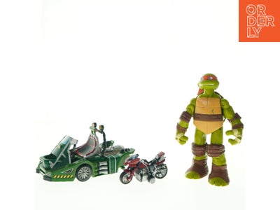 Actionfigur med køretøjer fra Ninja Turtles (str. Højde af figur. 25 cm)