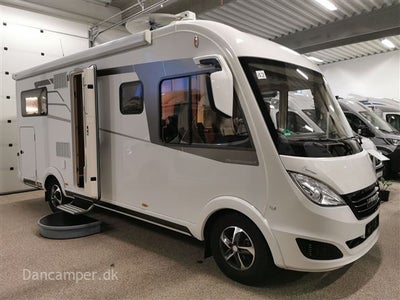 2018 - Hymer B   Unik Hymermobil med stor siddegruppe i bag og masser af udst...