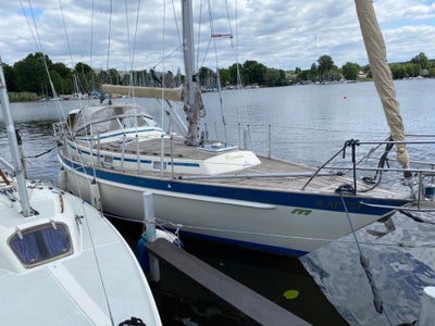 Malö Yachts 96 bzw. 33