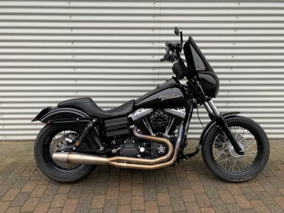 Harley-Davidson FXDB Street Bob HMC Motorcykler. Vi bytter gerne.