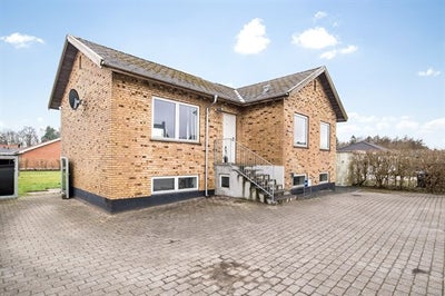 2-værelses Villa på 80 m² til 1285000 kr. Holstebrovej 57, 7400 Herning