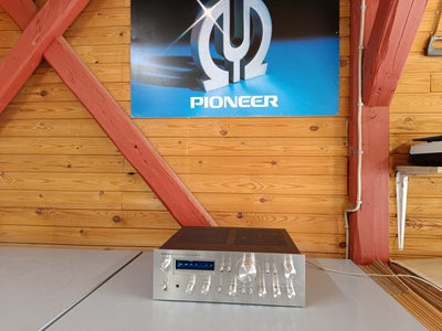 Pioneer SA-8800 – Yderst flot stand – ISTANDSAT!