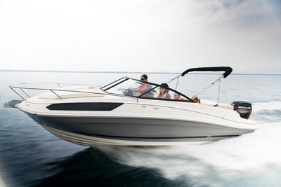 Bayliner VR5 Cuddy med F115 Mercury-EFI XL CT 2,1L - inkl. udstyr