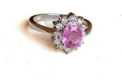 Prinsesse ring med pink safir og diamanter 